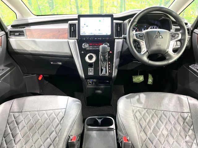 DELICA D:5 4WD
