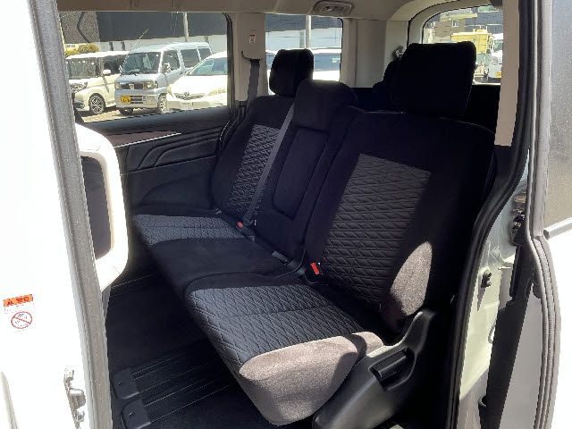 DELICA D:5 4WD