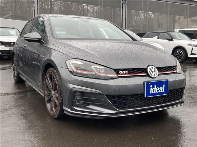 VOLKSWAGEN GOLF GTI