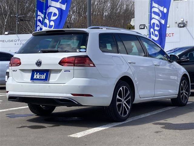 VOLKSWAGEN GOLF VARIANT