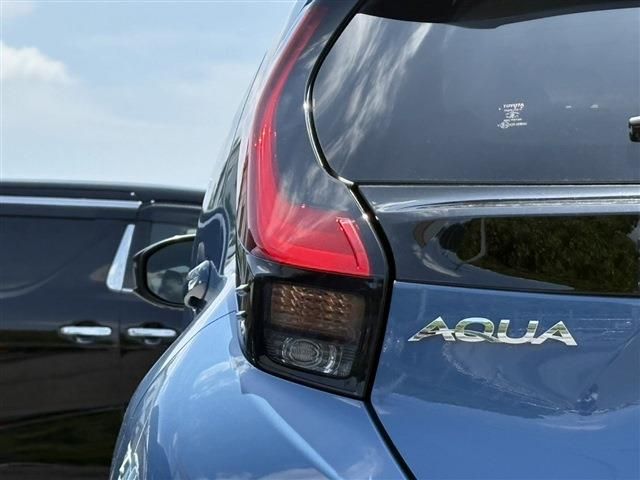 AQUA