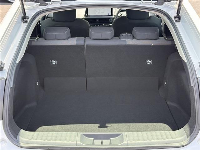 PRIUS 4WD