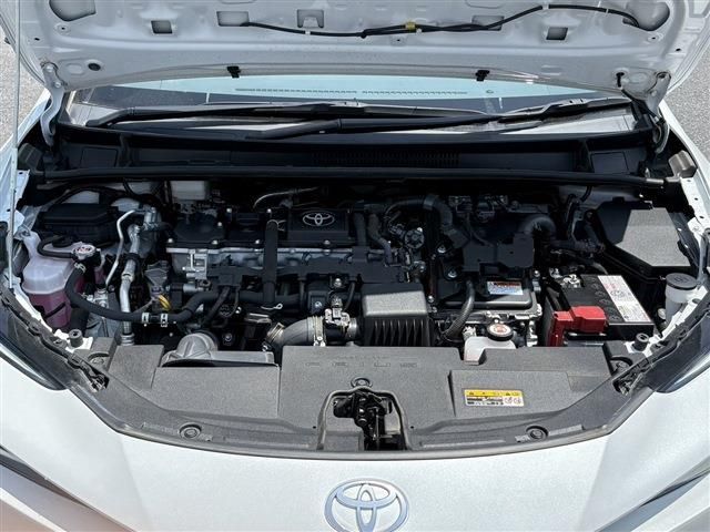 PRIUS 4WD