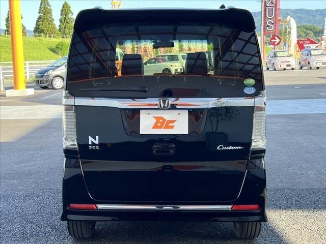 N BOX CUSTOM