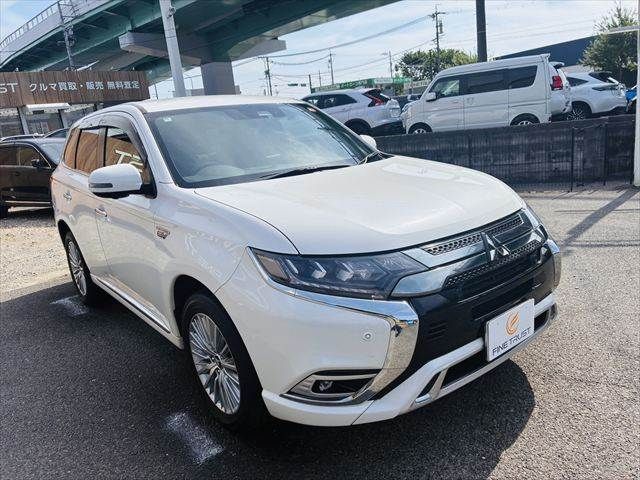 OUTLANDER PHEV