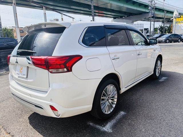 OUTLANDER PHEV