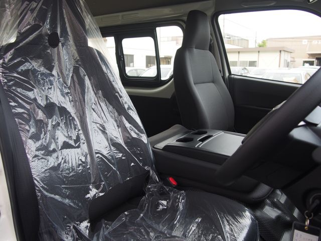 HIACE van 4WD