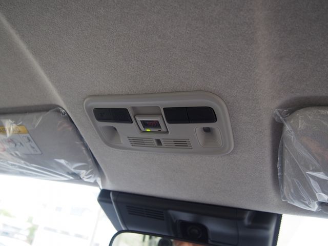 HIACE van 4WD