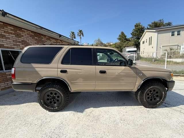 HILUXSURF wagon 4WD