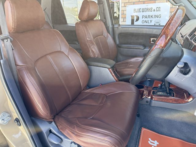 HILUXSURF wagon 4WD