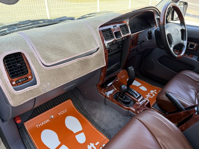 HILUXSURF wagon 4WD