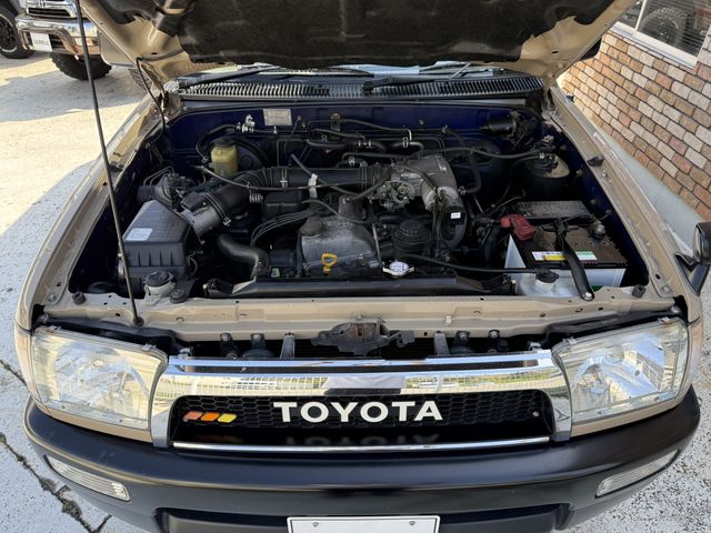 HILUXSURF wagon 4WD