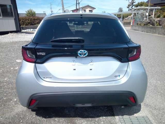 YARIS HYBRID