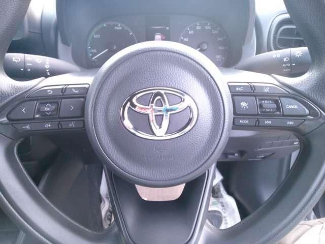 YARIS HYBRID