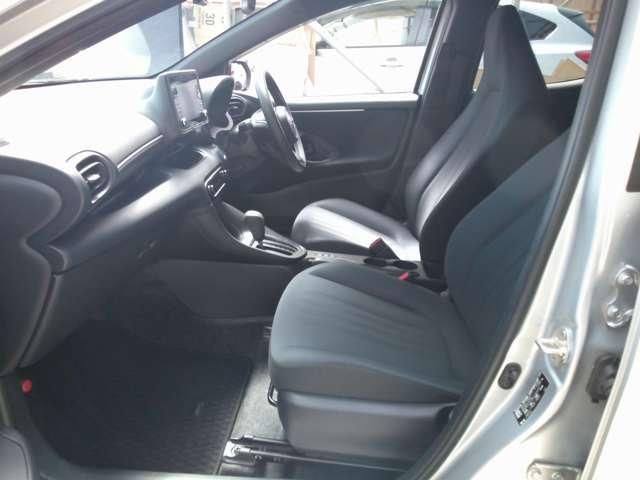 YARIS HYBRID