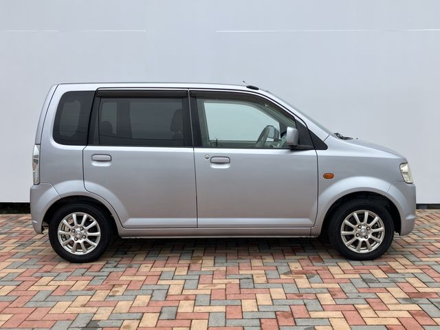 eK WAGON