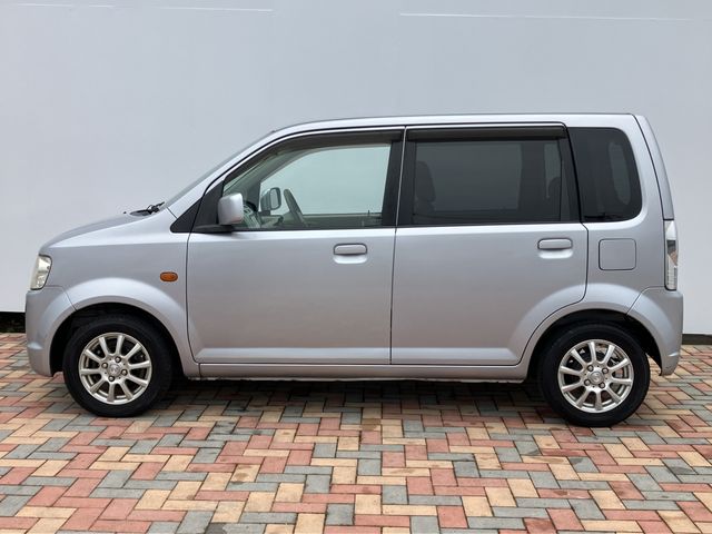 eK WAGON