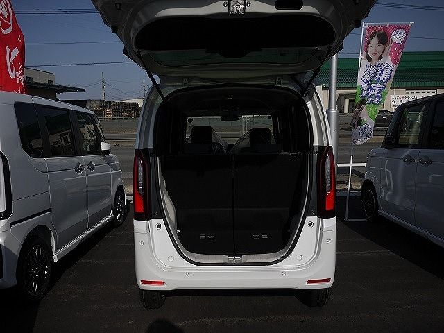 N BOX 4WD