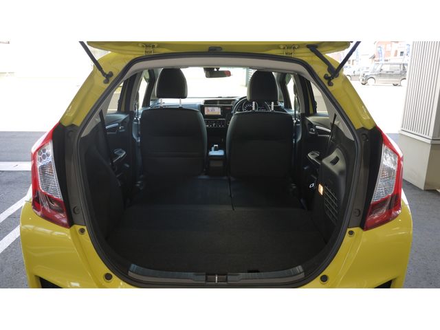 FIT HYBRID 4WD