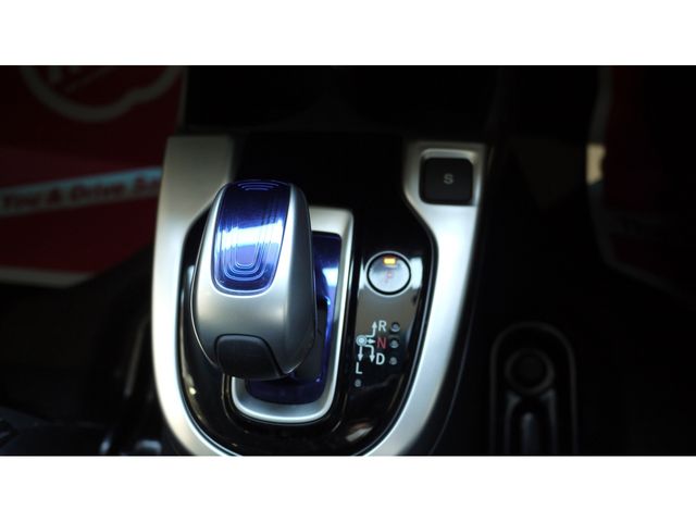 FIT HYBRID 4WD