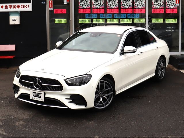 MERCEDES BENZ E class sedan