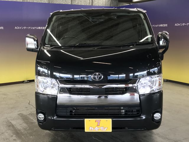 HIACE van 4WD