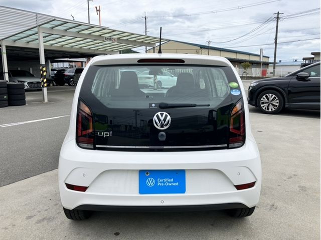 VOLKSWAGEN up!