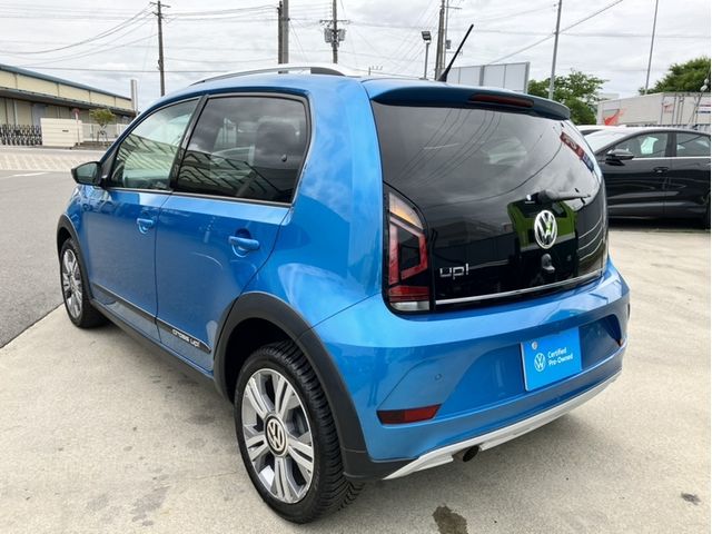 VOLKSWAGEN up!