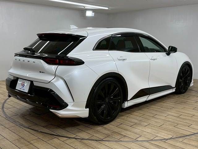 CROWN SPORT