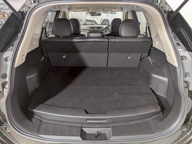 X-TRAIL HYBRID 4WD