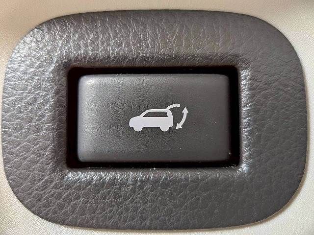 X-TRAIL 2WD