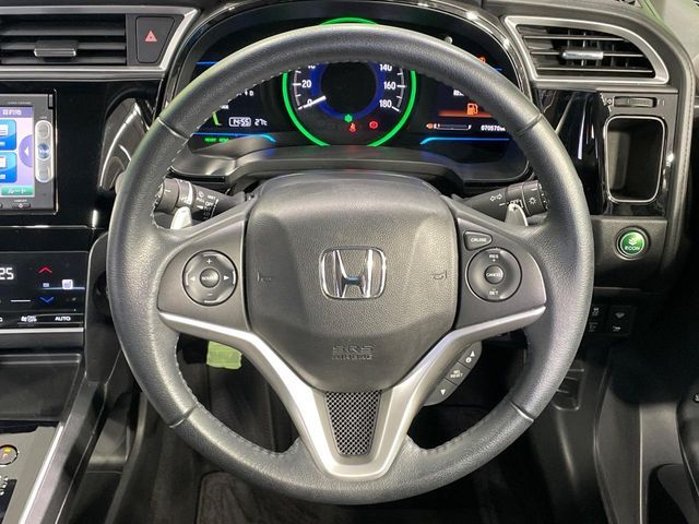 SHUTTLE HYBRID