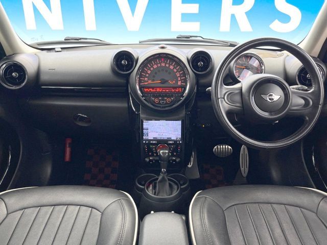BMW MINI COOPER D CROSSOVER