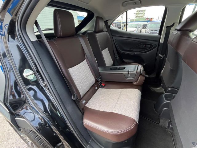 YARIS CROSS HYBRID