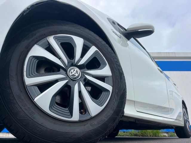 PRIUS PHV