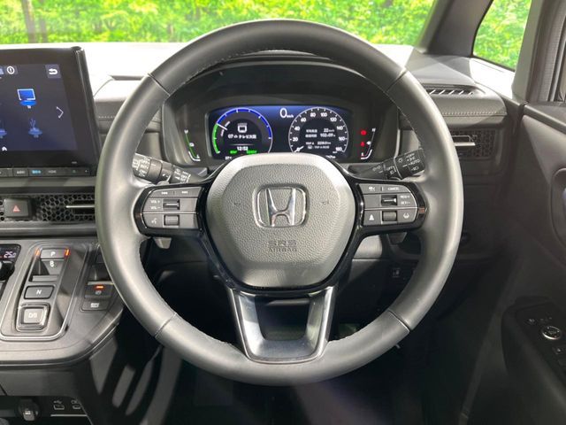STEPWAGON e:HEV SPADA
