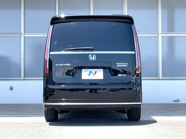 STEPWAGON e:HEV SPADA