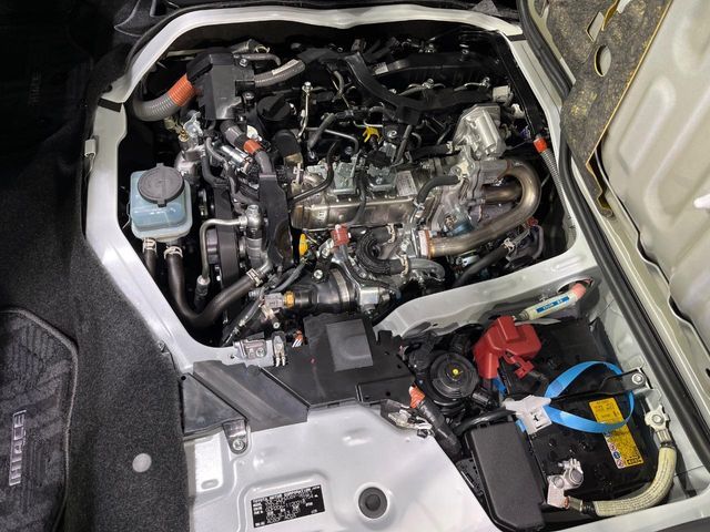 HIACE van 4WD