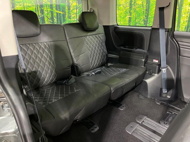 DELICA D:5 4WD