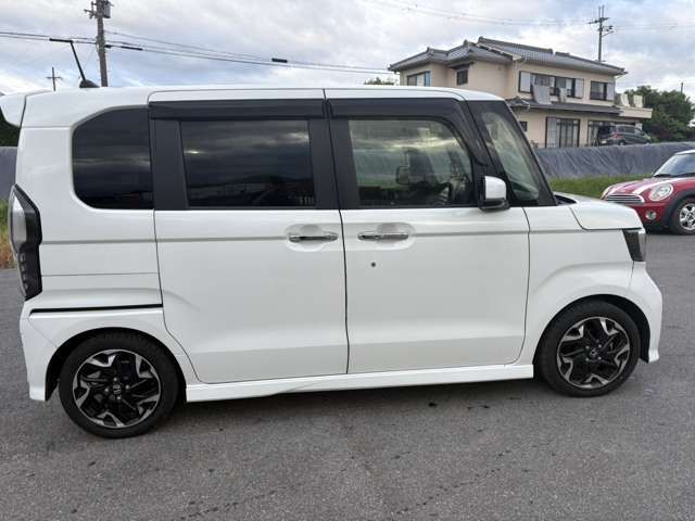 N BOX CUSTOM