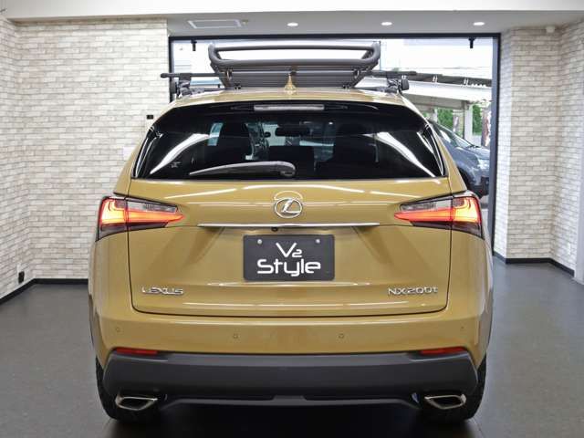 LEXUS NX200t