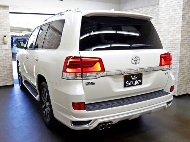 LANDCRUISER wagon