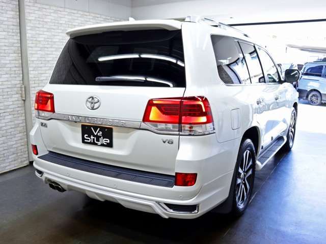 LANDCRUISER wagon