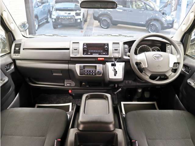 HIACE van 2WD