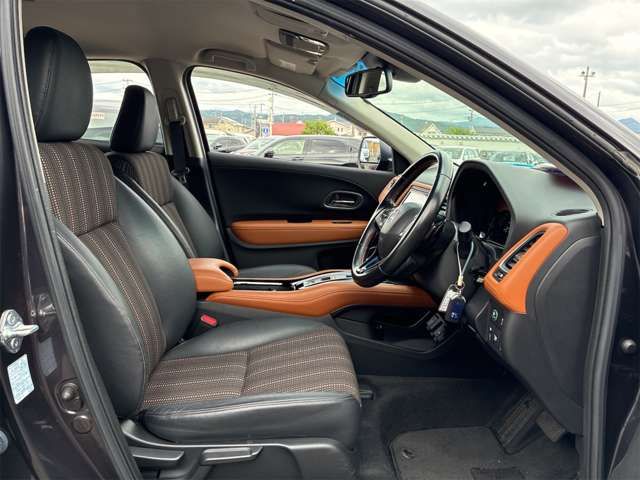 VEZEL HYBRID 4WD