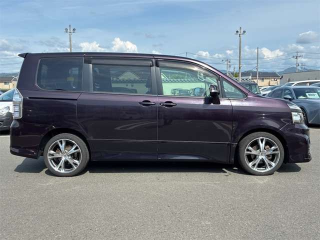 VOXY 4WD