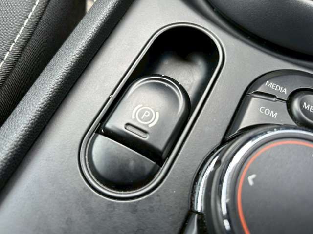 BMW MINI ONE CLUBMAN