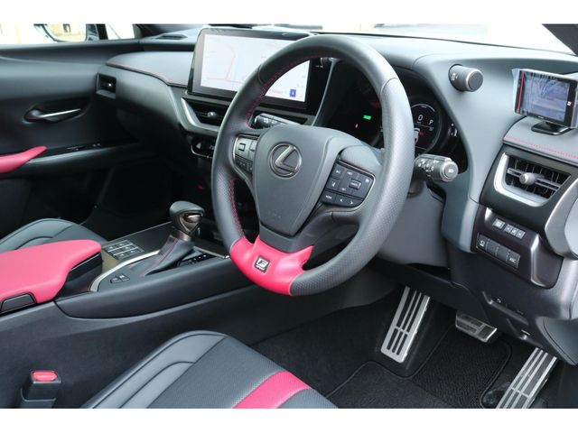 LEXUS UX250h