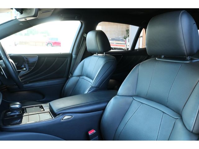 LEXUS LS500