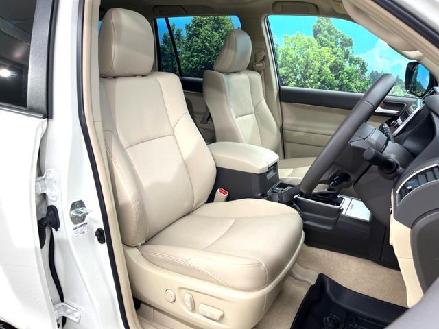 LANDCRUISER PRADO